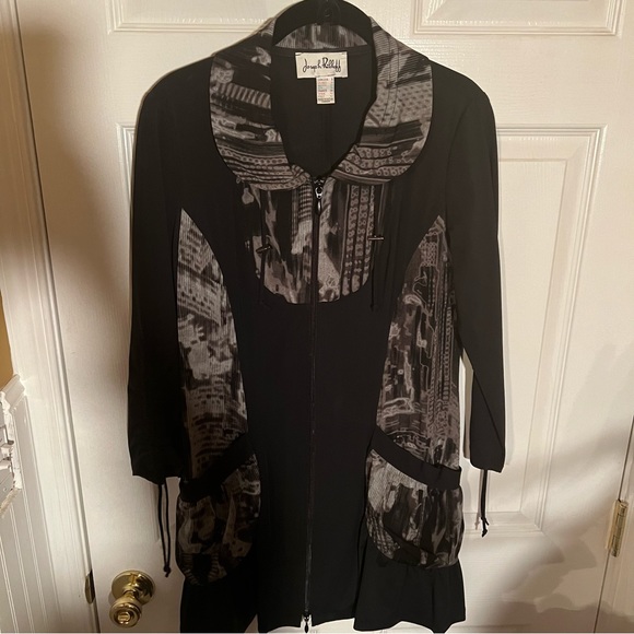Joseph Ribkoff tunic - Picture 1 of 1